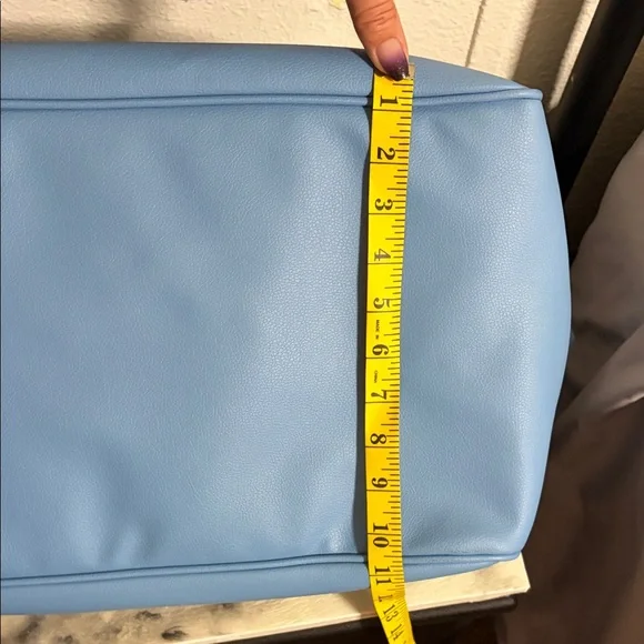 Disney Light Blue Stitch Weekender NWOT - Picture 11 of 11